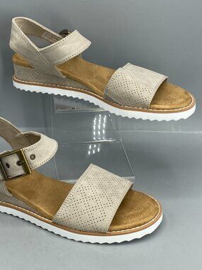 BOBS Desert Kiss Serendipitous Wedge Sandals Womens 6 Taupe Slip On SN 114147